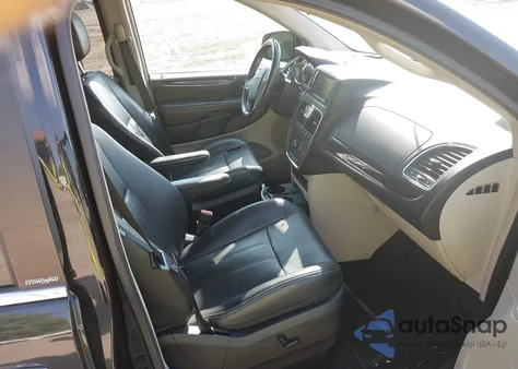 2011 Chrysler Town & Country Touring-L из США, поврежденный, VIN 2A4RR8DG1BR704228